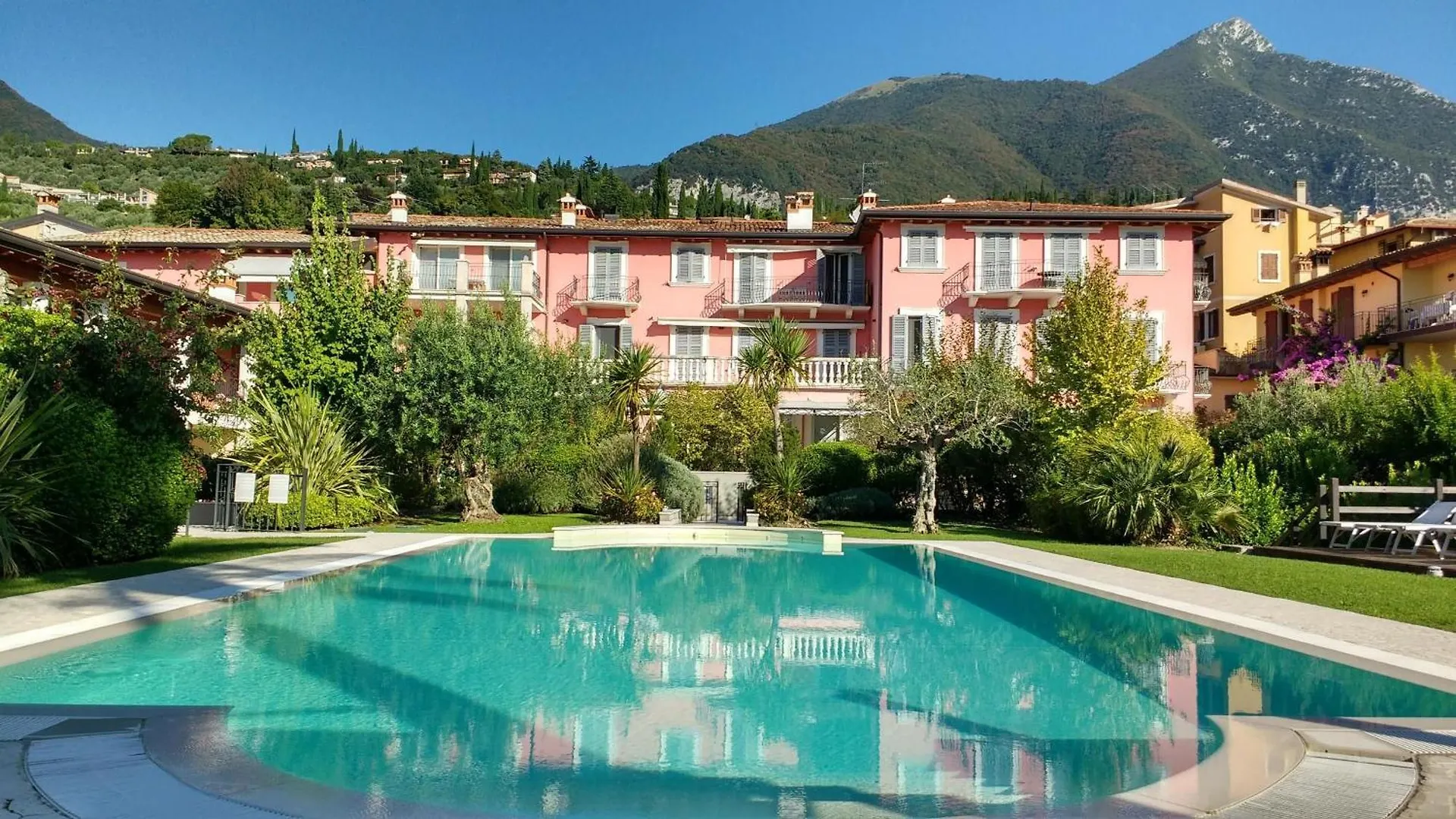 Stilvolle Wohnung In Toscolano Maderno Apartament